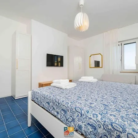 Donna Maria - 3bd Sorrento-pool-terrace Apartament