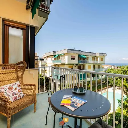 Apartament Donna Maria - 3bd Sorrento-pool-terrace
